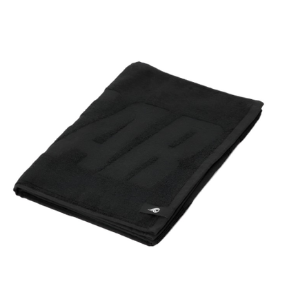 GYM TOWEL BLACK